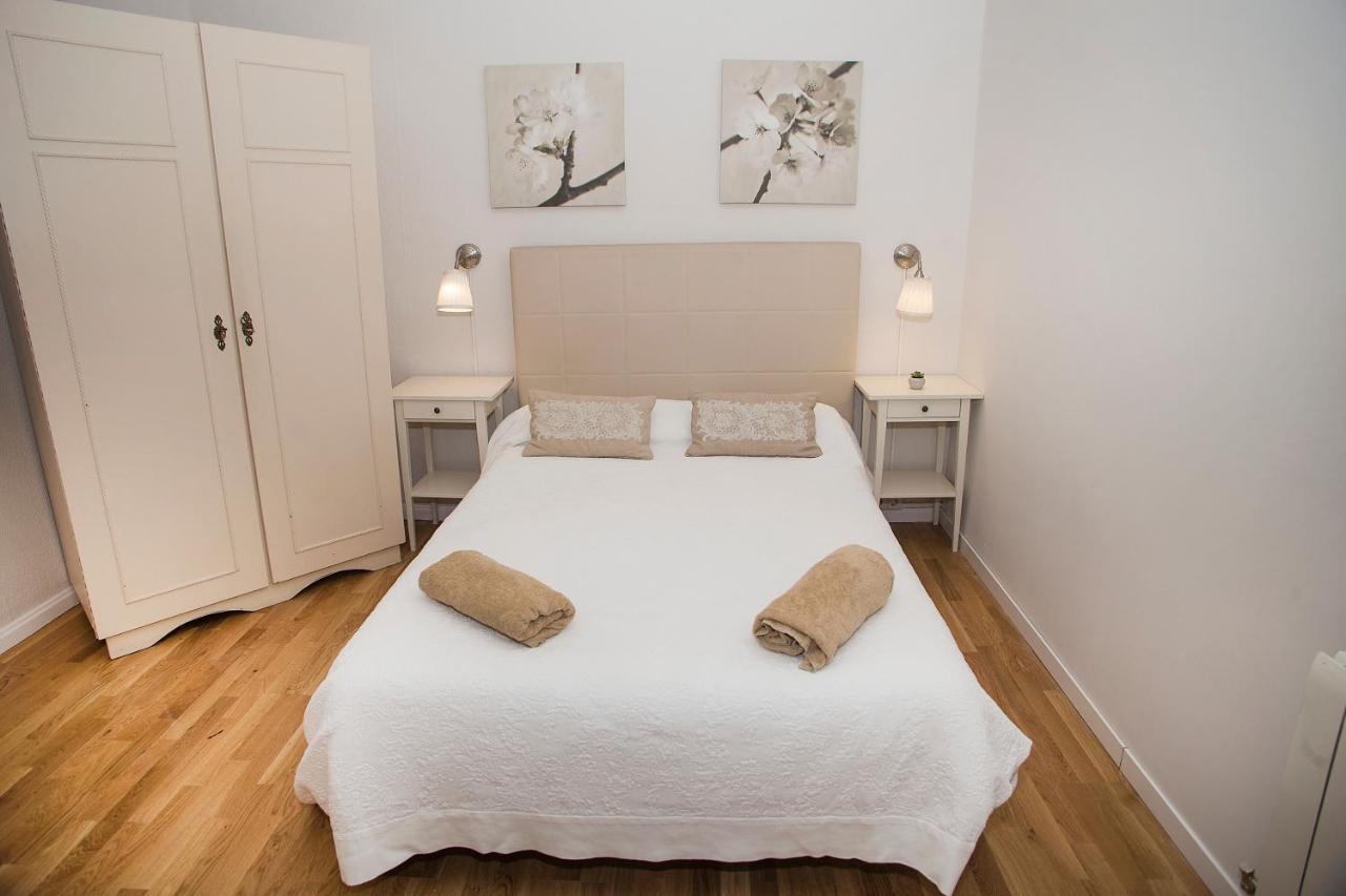Mai & Maud Ronda Apartment バルセロナ エクステリア 写真