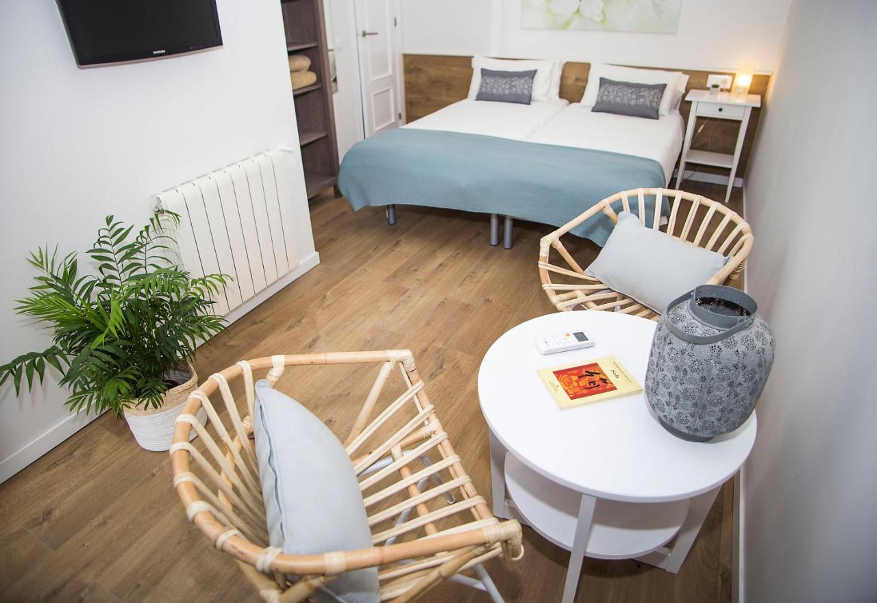 Mai & Maud Ronda Apartment バルセロナ エクステリア 写真